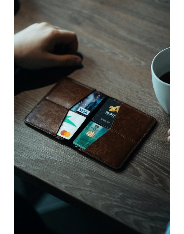 Тонкий мужской кожаный кошелек SOLIER SW10 SLIM BROWN