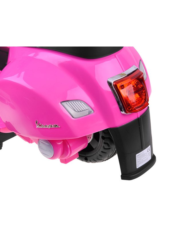 Vaikiškas motoroleris VESPA - rožinis