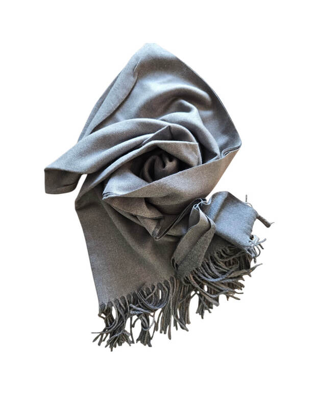 Dviejų pusių kašmyro šalikas KA185
