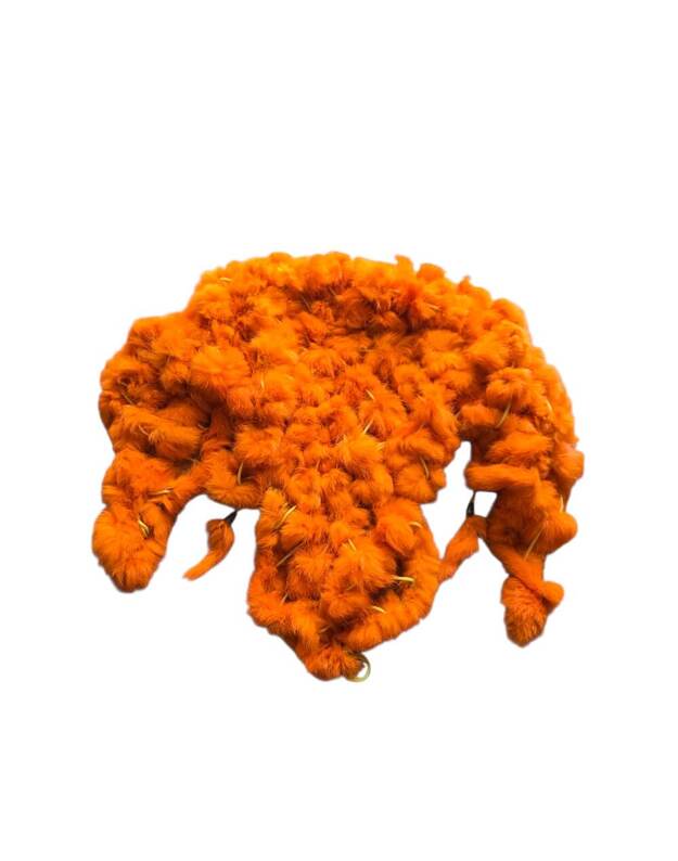 Natūralaus triušio kailio šalikas trikampio formos TRA3001