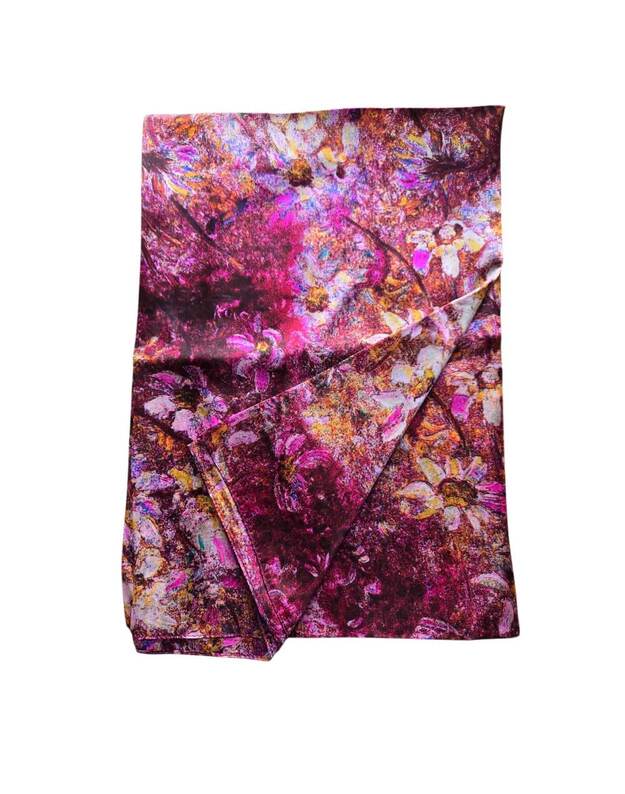 Natūralaus šilko moteriška skarelė SIL026 1