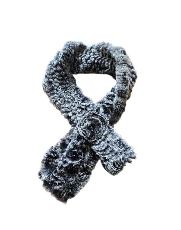 Natūralaus triušio kailio apykaklė KR015