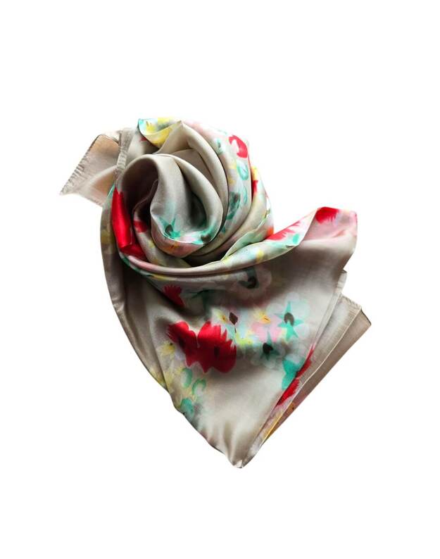 Natūralaus šilko moteriška skarelė SIL029