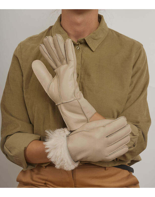 Women's Beige Warm Fur Gloves MKP07