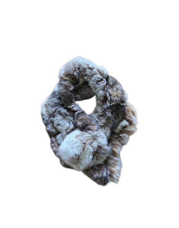 Natūralaus triušio kailio apykaklė KR021